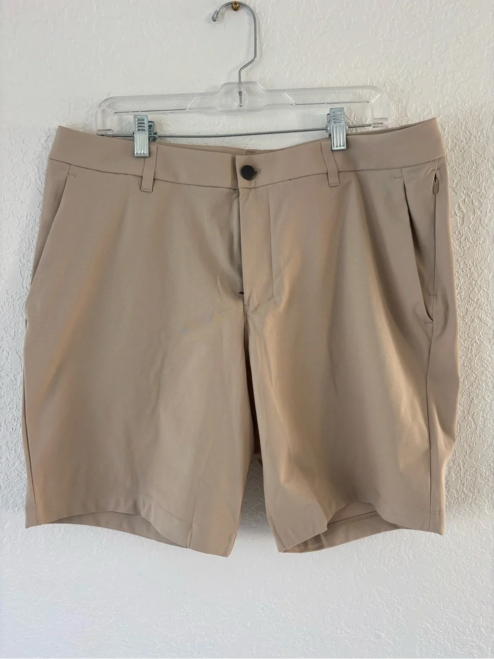 Lululemon ABC Classic-Fit Short 9"
Warpstreme in Trench size 36 - Picture 1 of 3